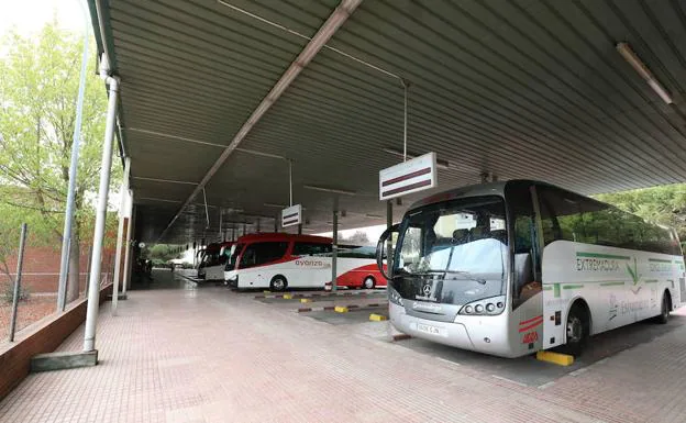 Estación de autobuses de Mérida:: HOY