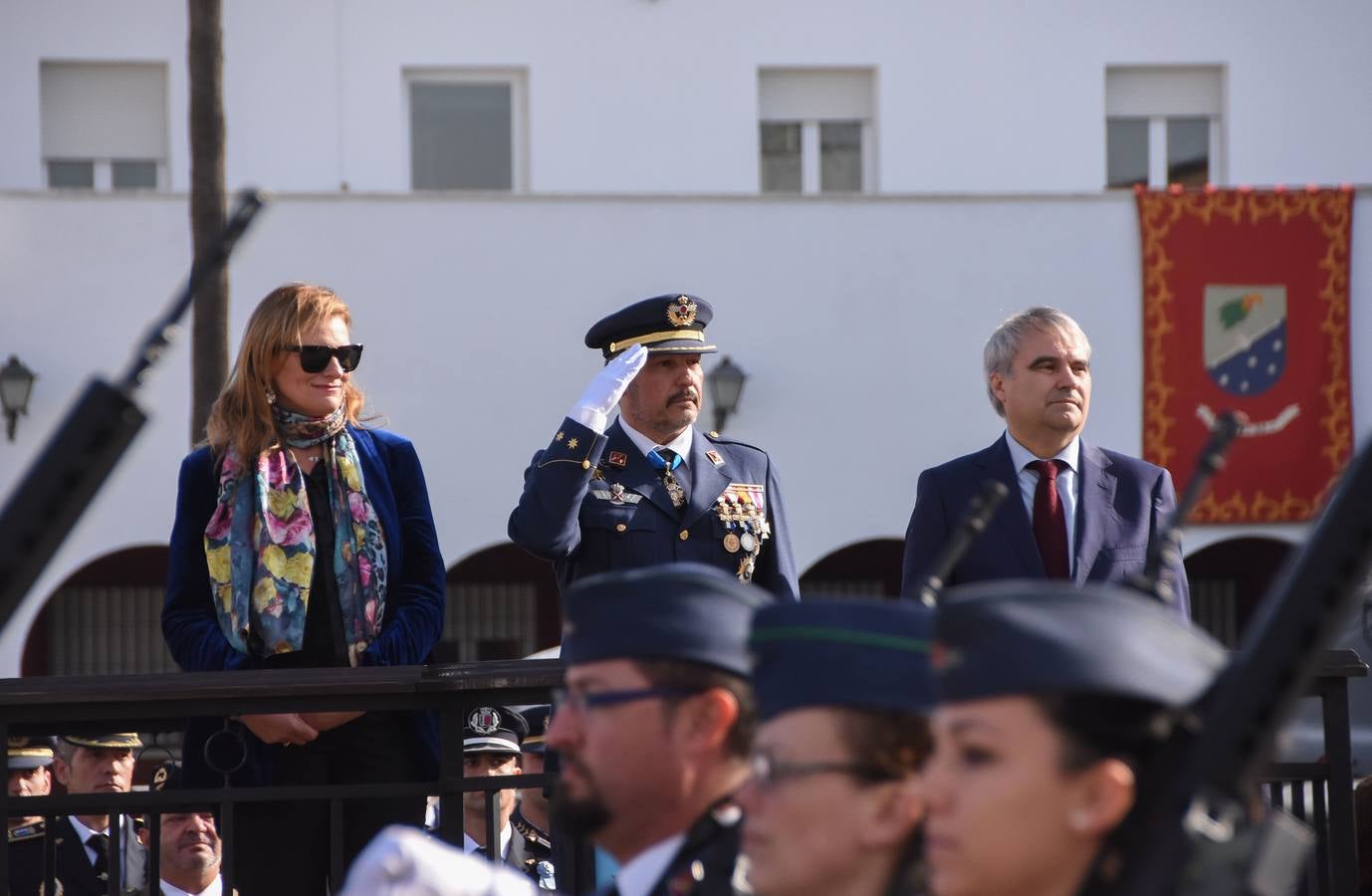 La delegada del Gobierno, Yolanda García Seco, asistió al acto con motivo de la celebración del día de la Virgen de Loreto, patrona del Ejército del Aire, en la Base aérea de Talavera la Real (Badajoz)