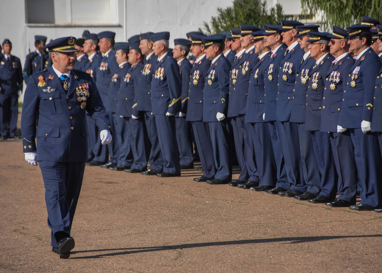 La delegada del Gobierno, Yolanda García Seco, asistió al acto con motivo de la celebración del día de la Virgen de Loreto, patrona del Ejército del Aire, en la Base aérea de Talavera la Real (Badajoz)