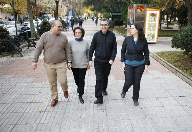 Karim Kerkaou, María Cañas, Rafael Delgado y Alba Martín, ayer en Calvo Sotelo. :: armando méndez 