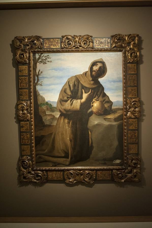 El Museo del Prado, inmerso también en su bicentenario, ha cedido durante un mes 'San Francisco en oración', uno de los cuadros menos conocidos de Francisco de Zurbarán, al MUBA 