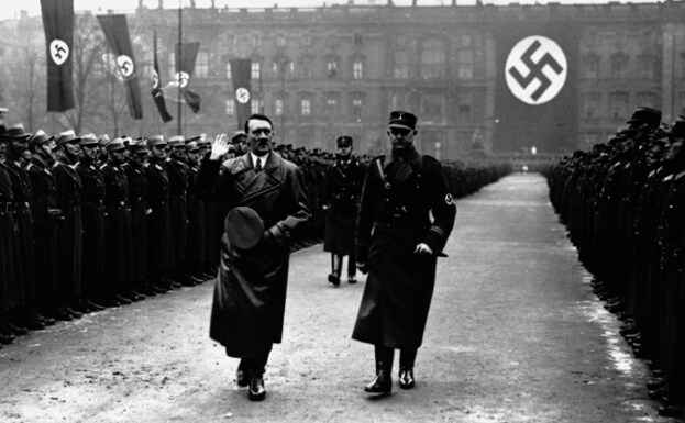 Desfile nazi. 