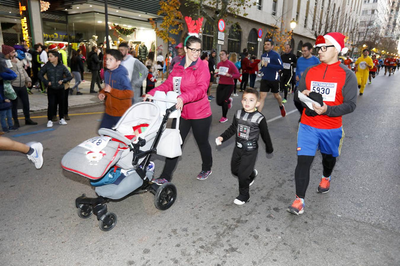 Fotos: Las mejores imágenes de la San Silvestre de Cáceres 2018