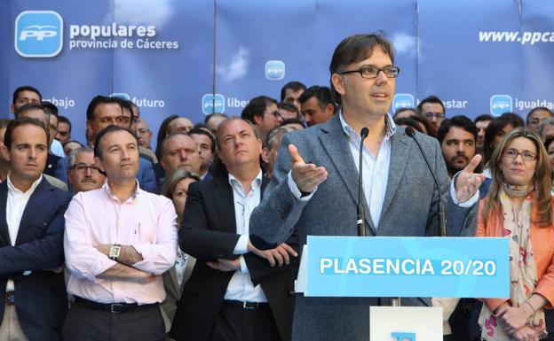 Fernando Pizarro durante la presentación de su candidatura en 2014