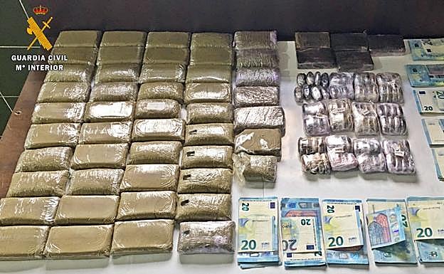 Droga incautada en la A-66, a la altura de Puebla Sancho Pérez 