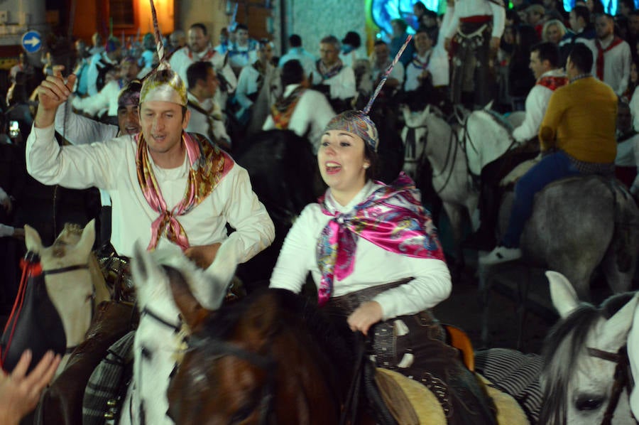 La carrera de 'La Encamisá', Fiesta de Interés Turístico Regional, arrastra gran tradición