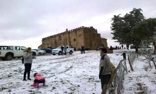 Estampa invernal el pasado año en la Sierra de Tentuía. :: hoy