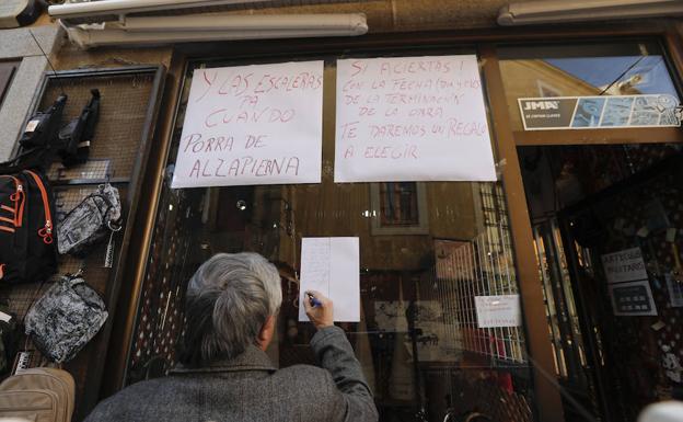 Una 'porra' en honor a las escaleras mecánicas de Alzapiernas 