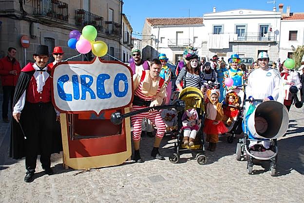 Participantes en una edición anterior. :: S. P.