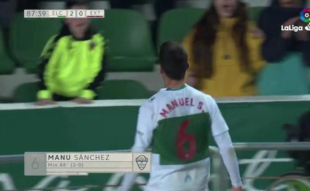 Manu Sánchez hizo el mejor gol de la jornada. 