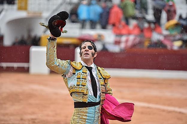 Despedida de Olivenza de Juan José Padilla en la feria del año pasado. :: 