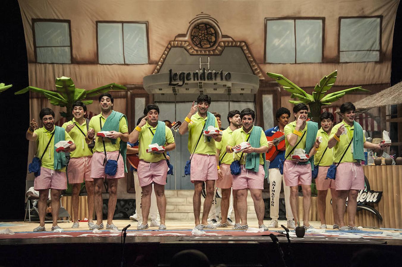 Los Camballotas levantaron al patio de butacas y se echa de menos un grupo con esa energía en la final