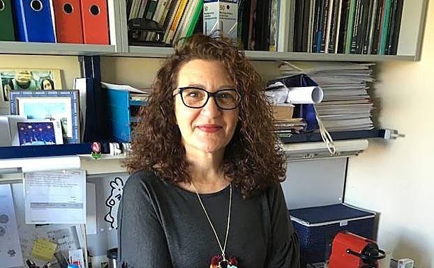 Ana Cuenda, científica. 