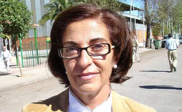 Elena Diéguez, veterinaria.
