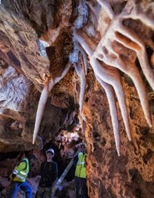 Imagen secundaria 2 - La Ronda Sureste de Cáceres se terminará en 2020 pese al hallazgo de las cuevas