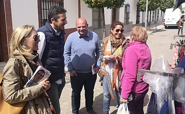De izquierda a derecha Teresa Angulo, Víctor Píriz, Manuel Naharro y Tina Rodríguez