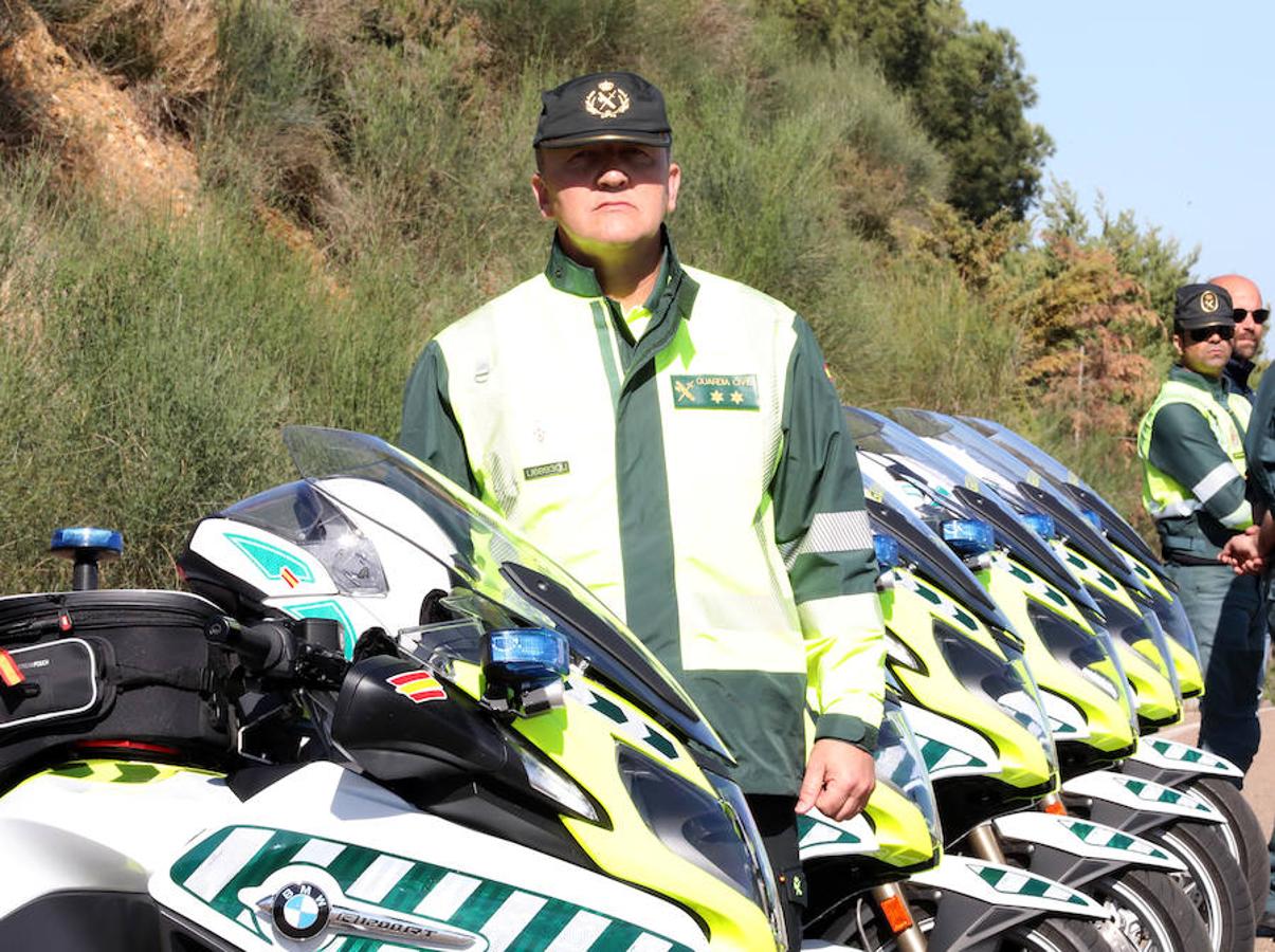 Agentes motoristas de toda España se examinan en la Escuela de Tráfico para escoltar a los ciclistas en la Vuelta