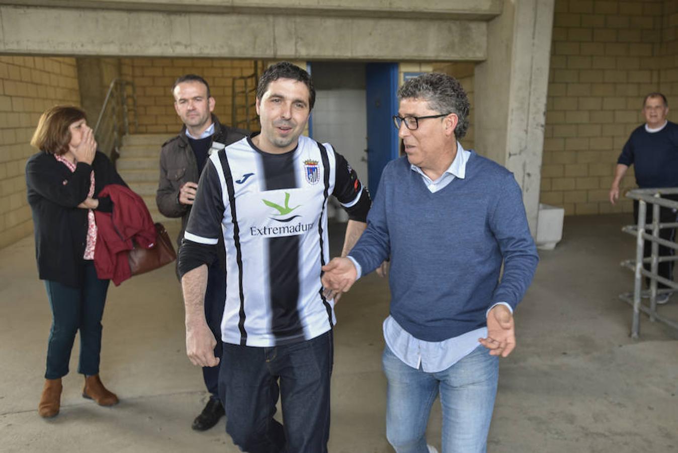 El Nuevo Vivero engulle a otro líder con otro gol de Éder Díez que vale una victoria para soñar con la fase de ascenso en Murcia