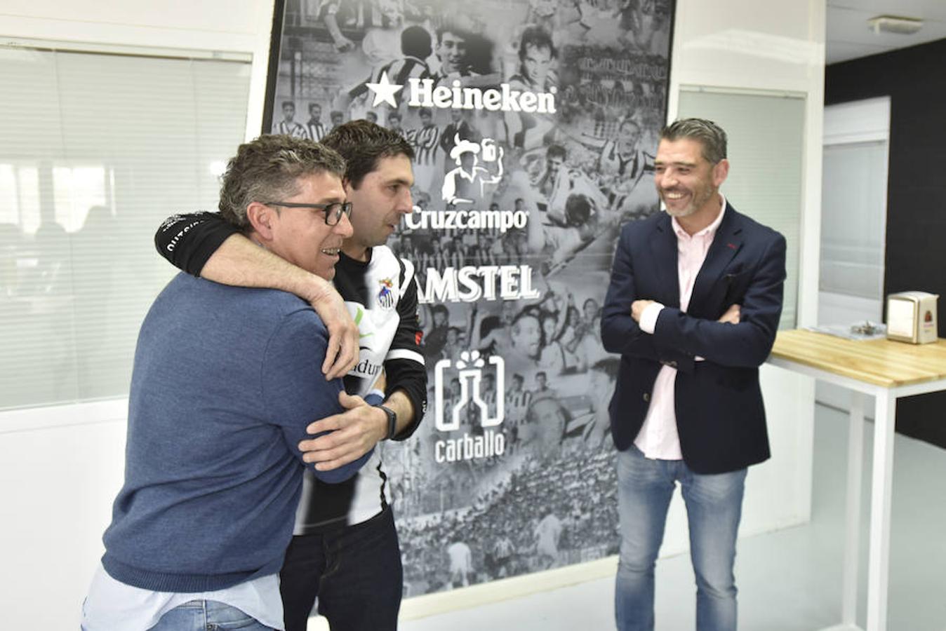 El Nuevo Vivero engulle a otro líder con otro gol de Éder Díez que vale una victoria para soñar con la fase de ascenso en Murcia