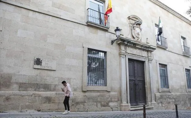 Condenan por un incendio forestal al delegado de una empresa eléctrica