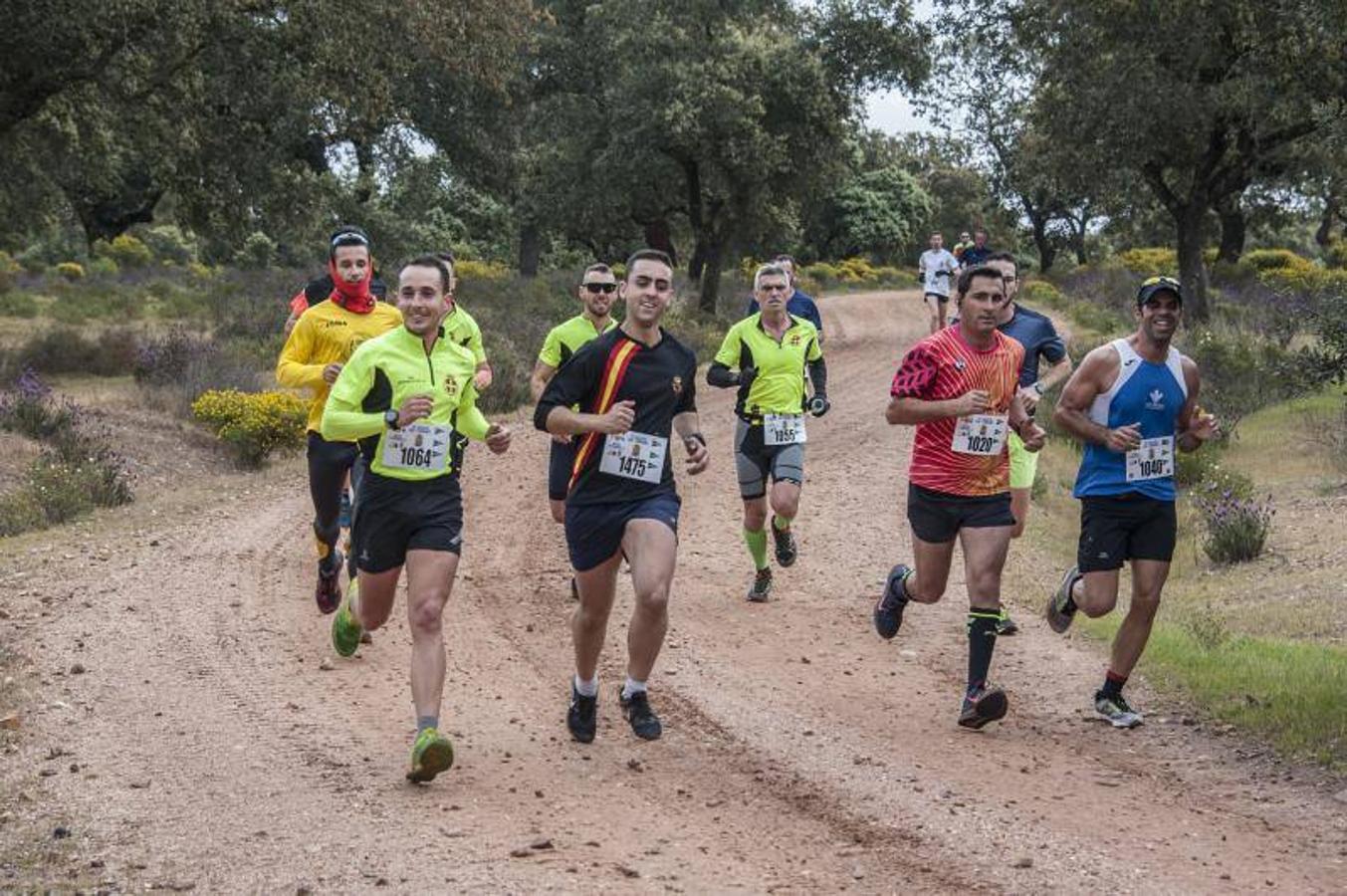 Fotos: Más de 1500 participantes en el Desafío San Fernando en Badajoz 