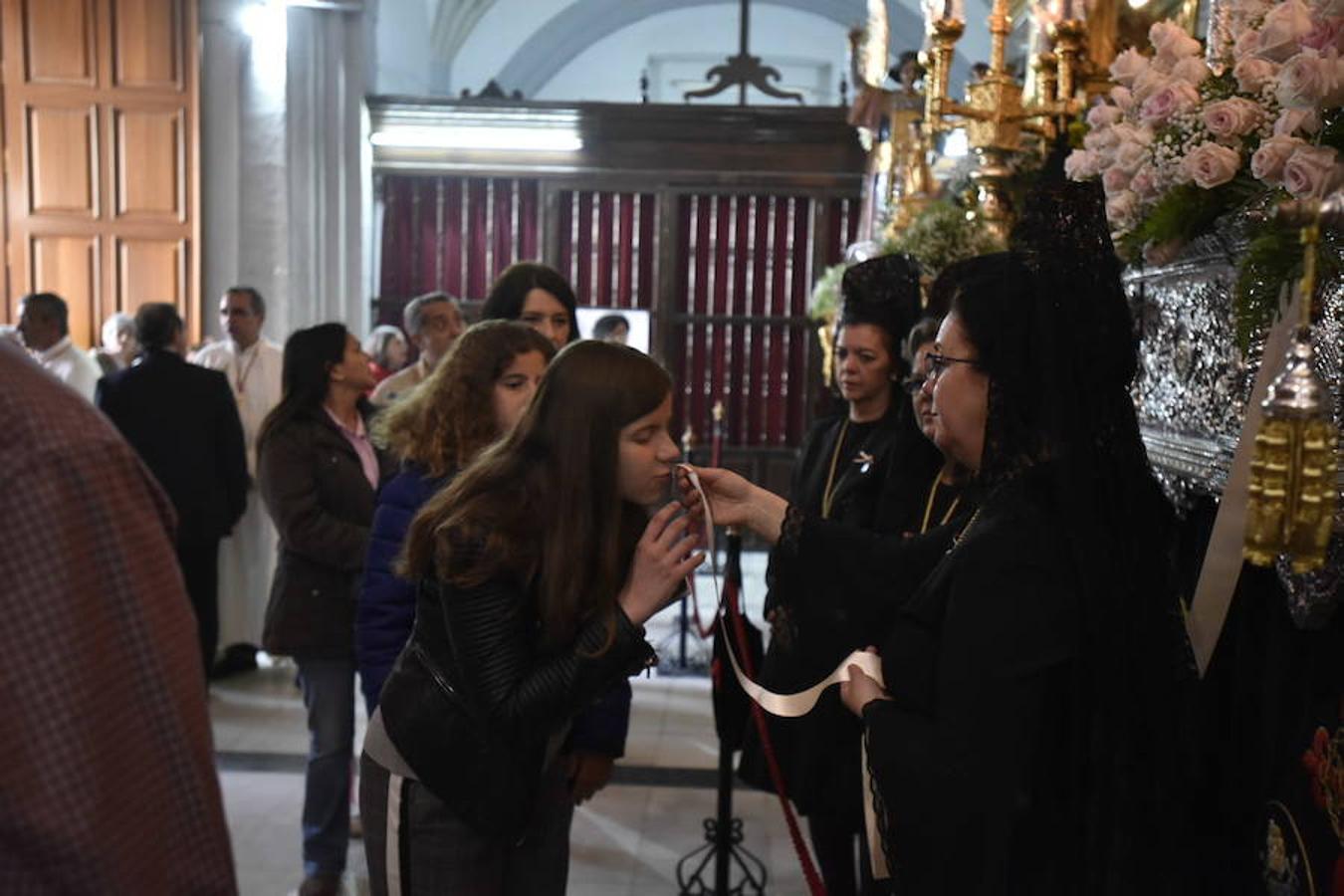 Fotos: Viernes Santo en Badajoz: La lluvia impide la salida del Santo Entierro
