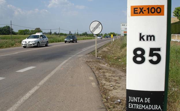 La Junta aprueba el decreto de cambio de titularidad de la carretera Cáceres-Badajoz 