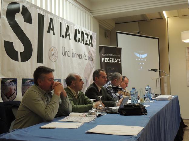 Asamblea General en Mérida :: FEDEXCAZA