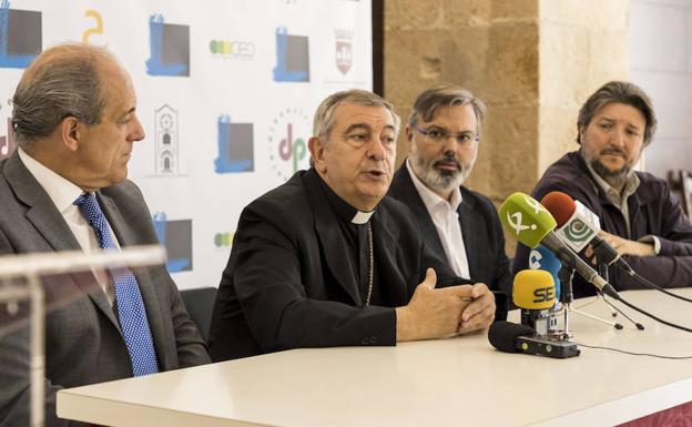 De izquierda a derecha, Fernando Moreno (Cajalmendralejo), José Luis Retana, Fernando Pizarro y Eugenio Hernández (CEP).:: A. SOLÉ