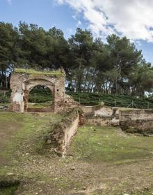 Imagen secundaria 2 - El violín de Strad comparte protagonismo con Buñuel y las recreaciones de Romangordo y La Albuera