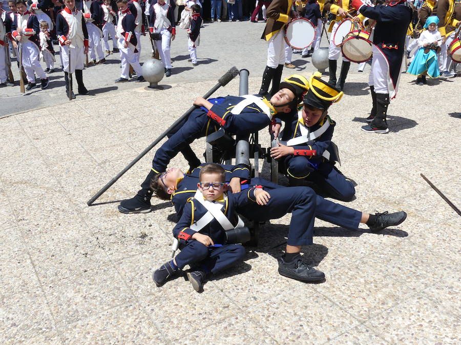 Un año más la localidad pacense recrea la batalla de mayo de 1811, declarada Fiesta de Interés Turístico Regional