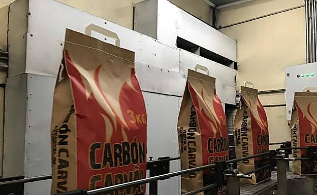 Sacos de carbon vegetal