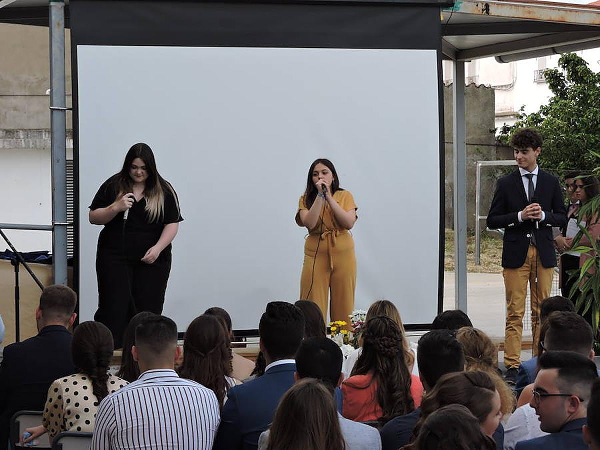 Medio centenar de fotos del acto