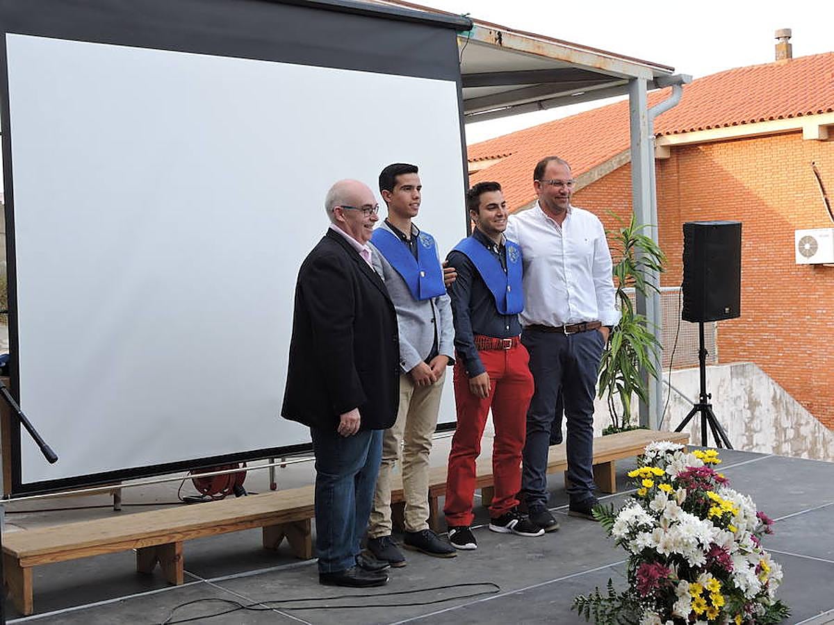 Medio centenar de fotos del acto