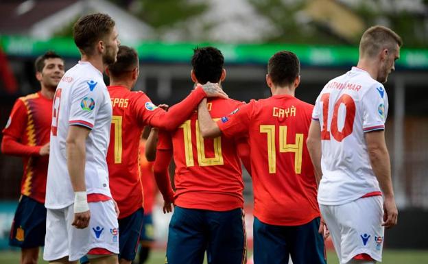 España entra en calor ante Islas Feroe