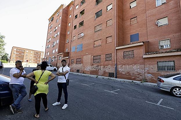 El Ayuntamiento cacereño inicia la reforma de los pisos sociales de Aldea Moret