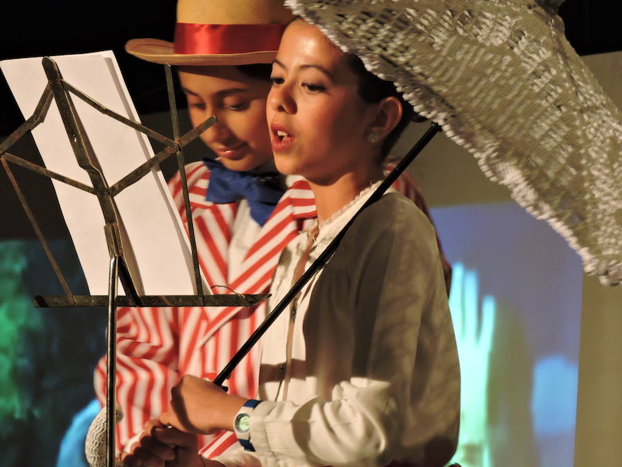 Fotos: 70 Fotos del concierto de fin de curso de la escuela de música de Fregenal