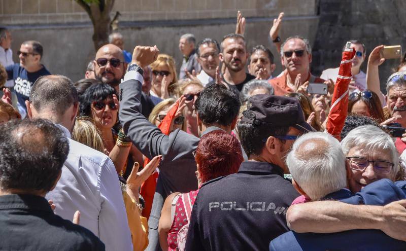 Fotos: Fragoso, alcalde de Badajoz con votos de Cs y Vox