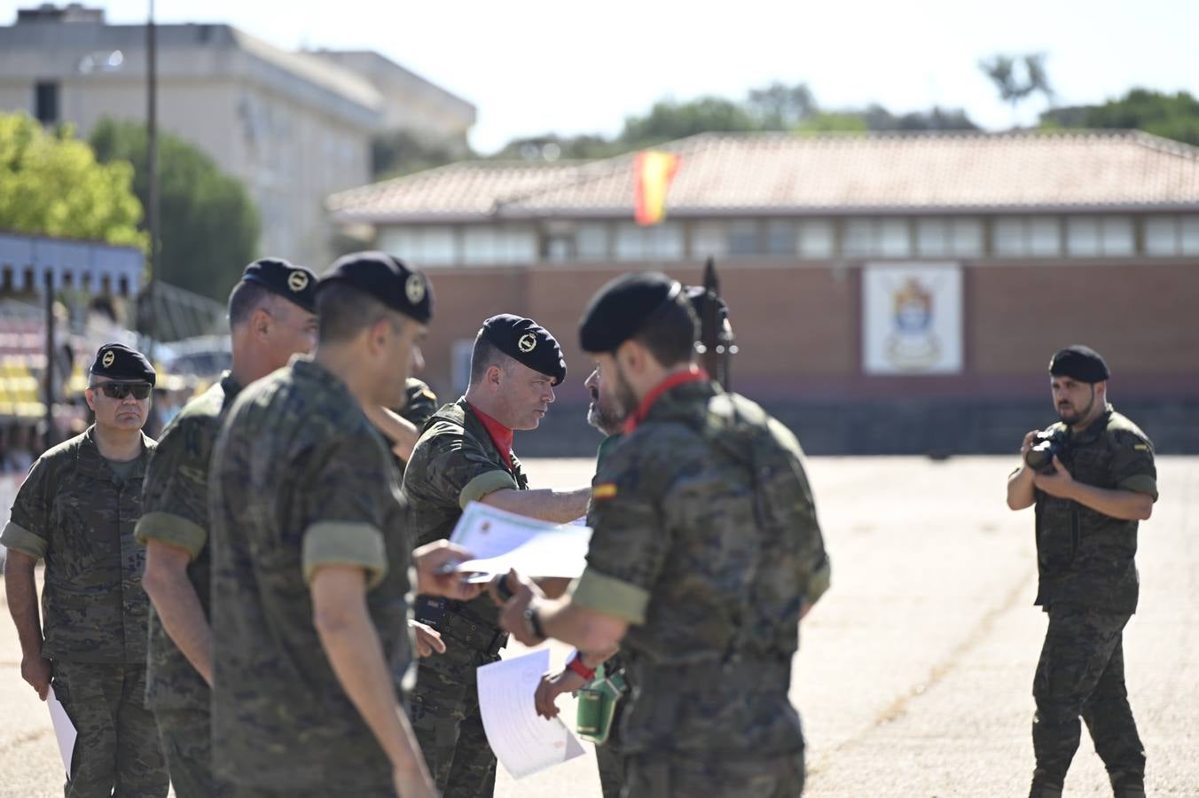 En la Base «General Menacho» (Badajoz), ha tenido lugar el acto de despedida del Contingente eFP V, previo a su despliegue en Letonia y cuya base está formada por la Brigada «Extremadura» XI. El acto ha estado presidido por el Excmo. Sr. General Jefe de la Brigada «Extremadura» XI, D. Francisco Javier Romero Marí.