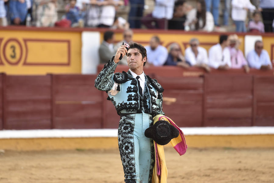 El de Villafranco cuaja una gran faena ante el cuarto de la tarde de Victoriano del Río, noble hasta la extenuación y que se empleó bien con el caballo