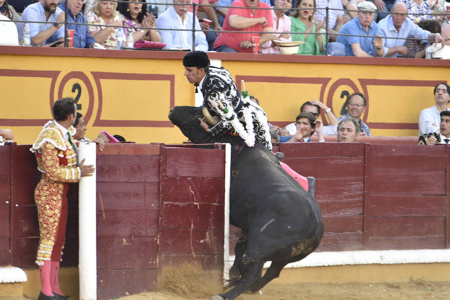 El de Villafranco cuaja una gran faena ante el cuarto de la tarde de Victoriano del Río, noble hasta la extenuación y que se empleó bien con el caballo