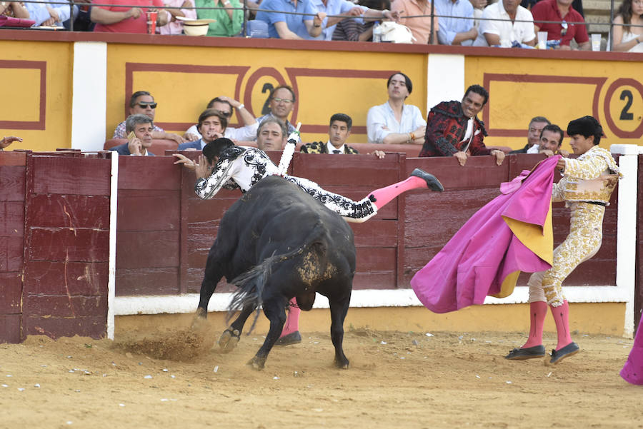 El de Villafranco cuaja una gran faena ante el cuarto de la tarde de Victoriano del Río, noble hasta la extenuación y que se empleó bien con el caballo