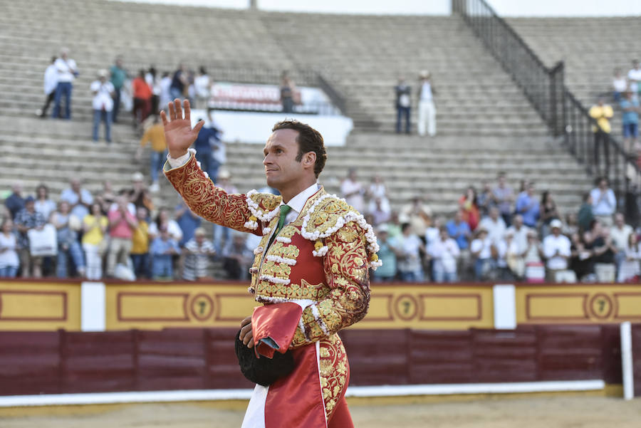 El de Villafranco cuaja una gran faena ante el cuarto de la tarde de Victoriano del Río, noble hasta la extenuación y que se empleó bien con el caballo