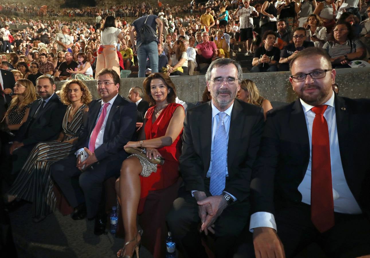 Fotos: Inauguración del Festival deTeatro de Mérida con la asistencia numerosos dirigentes políticos