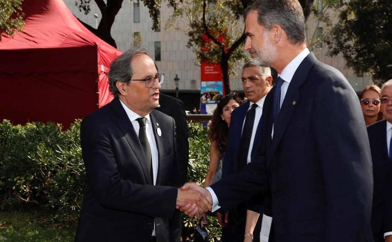 Quim Torra y el Rey Felipe VI en una imagen de archivo. 