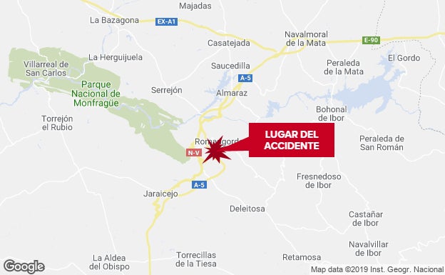 Dos heridos, uno de ellos un niño de 9 años, en un accidente de tráfico en la A-5 en Casas de Miravete