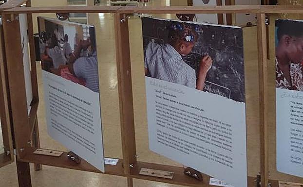 Exposición sobre la educación en Haití.