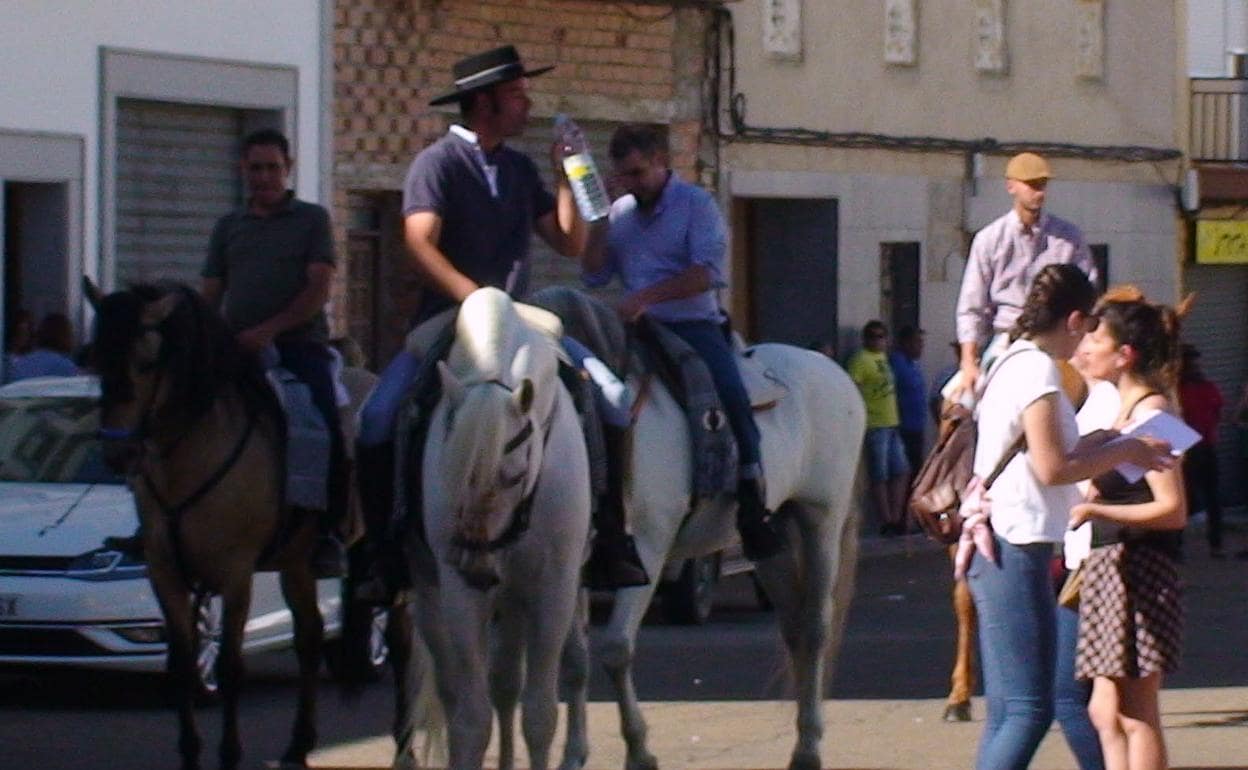 La Policía vigilará la circulación de los caballos por la vía pública de Trujillo