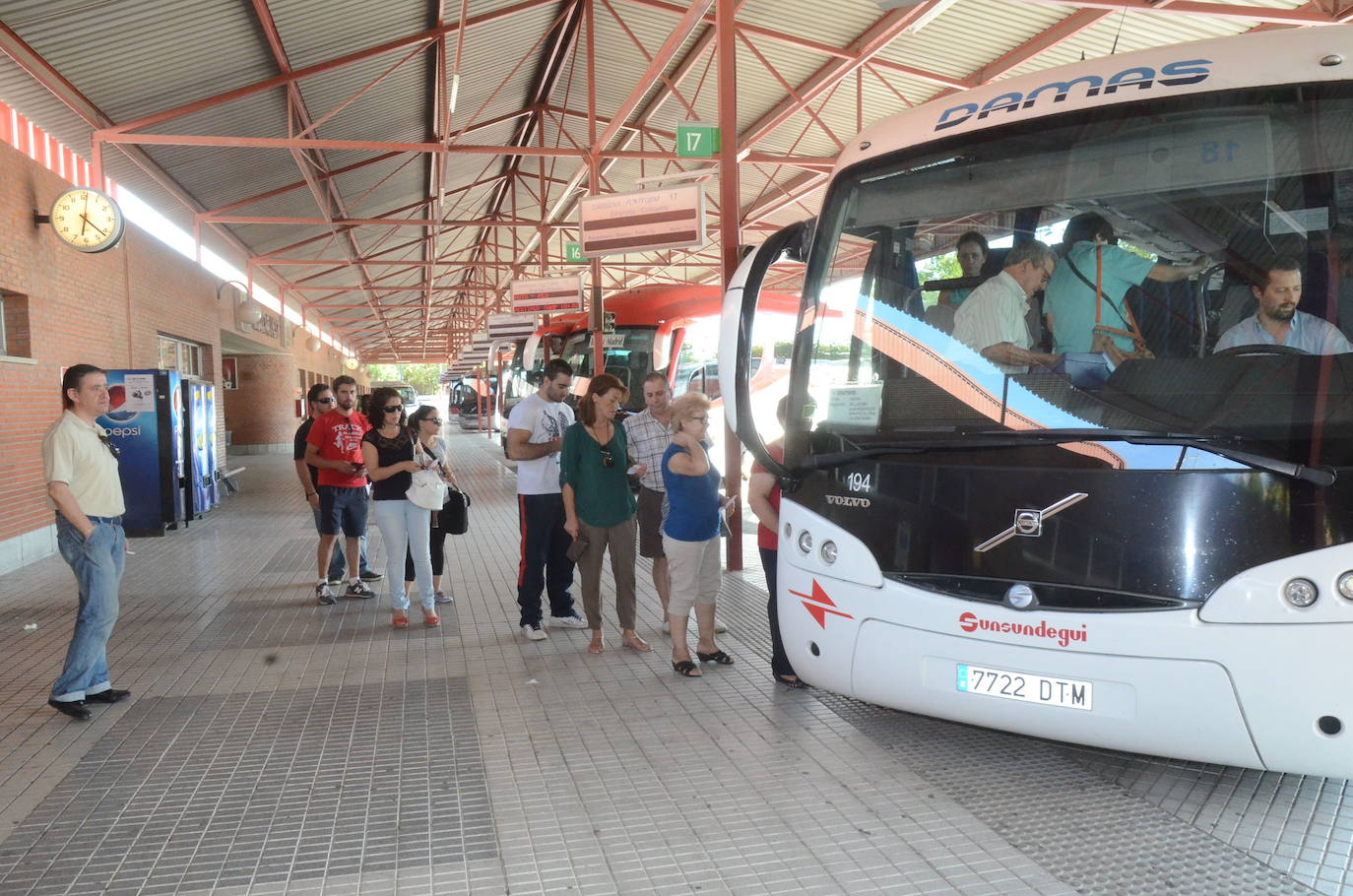 Imagen de archivo de la estacilón de autobuses de Badajoz: 