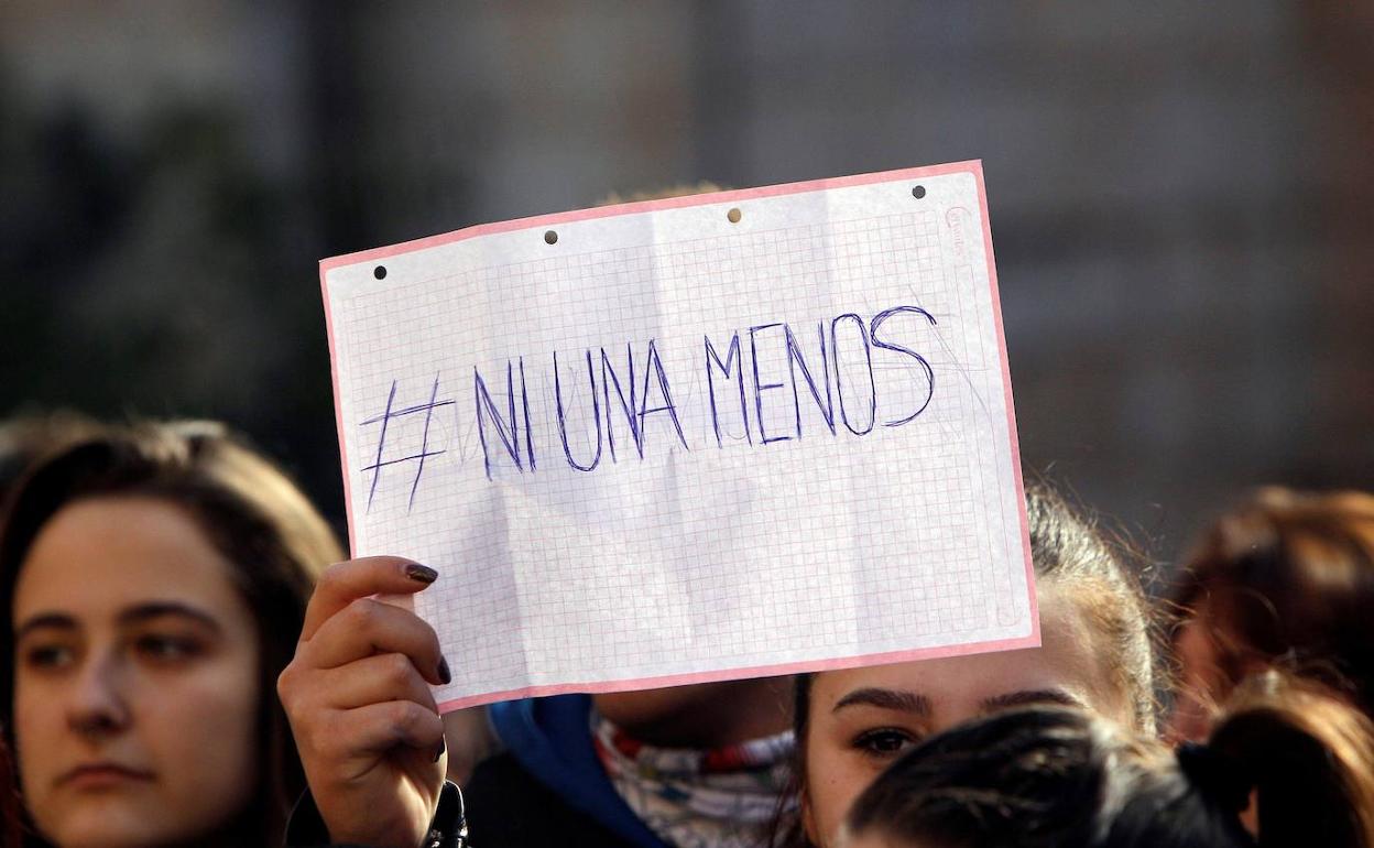 207 hombres cumplen condena por violencia machista en las cárceles extremeñas